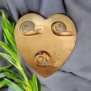 Vintage Gold Tone Heart Scarf Clip Shirt Slides Metal 1.75" Accessory